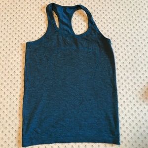 Lululemon racerback tank size 6